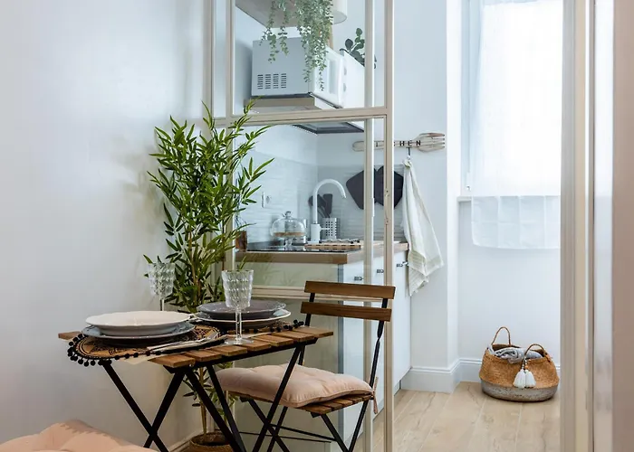Acomodação com café da manhã  La Maison Du Charme 4*