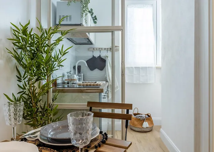 Acomodação com café da manhã  La Maison Du Charme Roma